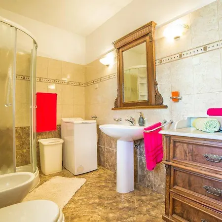 House Mirjana 2097
